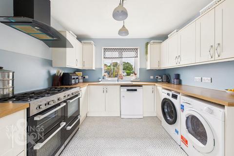 undefined, Mount Pleasant, Diss