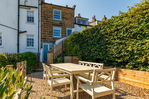 10 The Esplanade, Robin Hoods Bay, Whitby, YO22 4RS