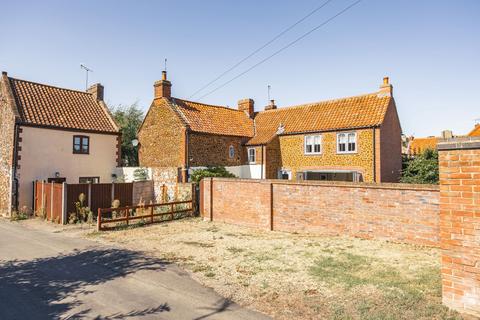 4 bedroom semi-detached house for sale, Heritage Meets Modern Living in Ringstead