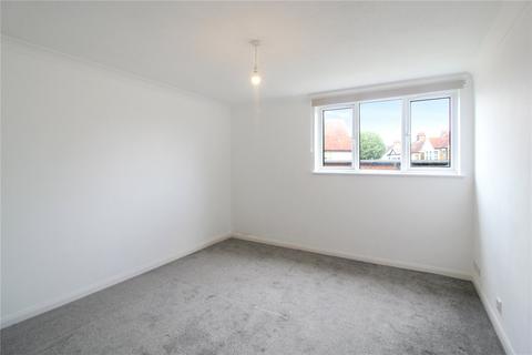 2 bedroom apartment for sale, Hadleigh Road, Leigh-on-Sea, Essex, SS9