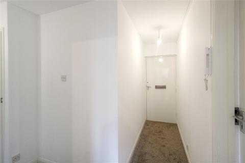 2 bedroom apartment for sale, Hadleigh Road, Leigh-on-Sea, Essex, SS9