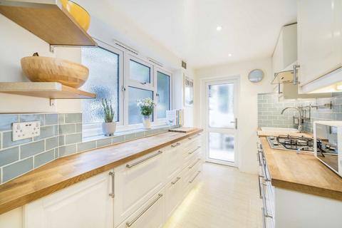 undefined, Greyhound Lane, London SW16