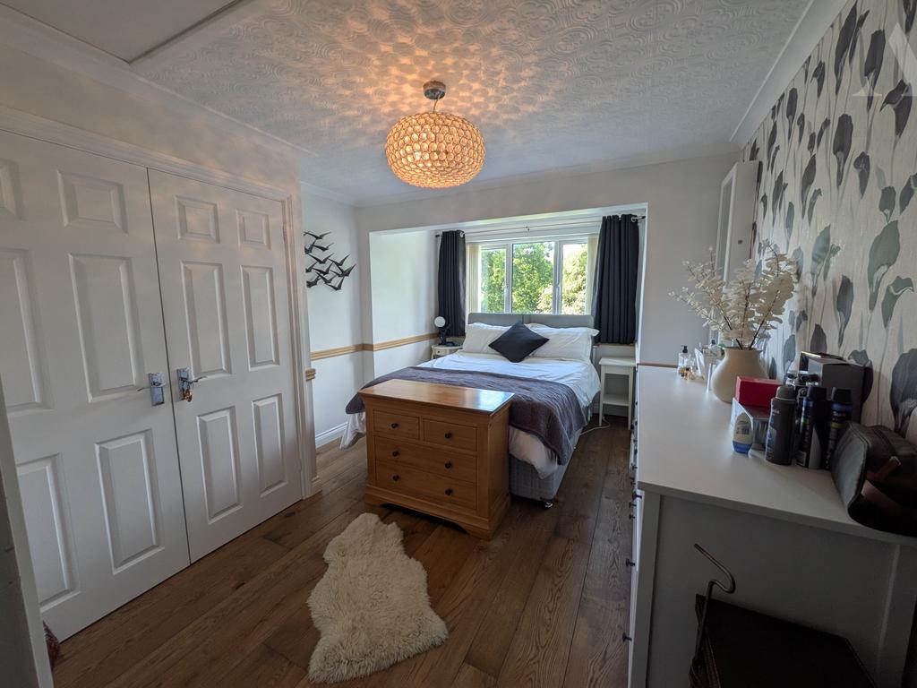 Pxl 20250912 103235058