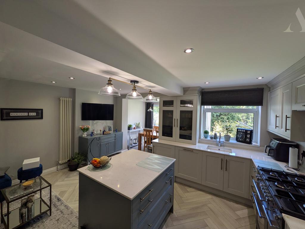 Pxl 20250912 104242210