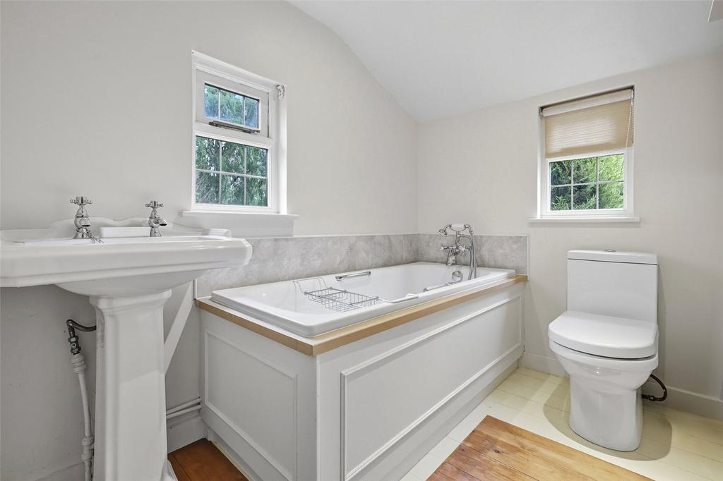 Ensuite