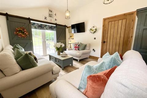 3 bedroom semi-detached house for sale, Folkton, Scarborough, YO11