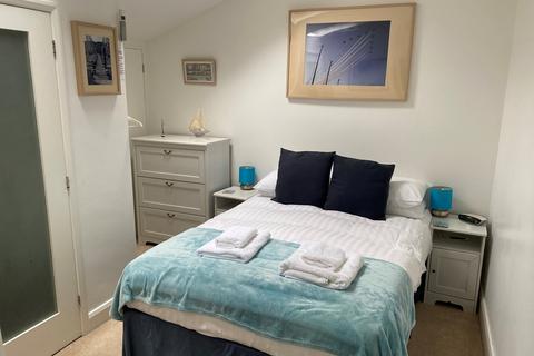 3 bedroom detached house to rent, Higher Street, Kingswear TQ6