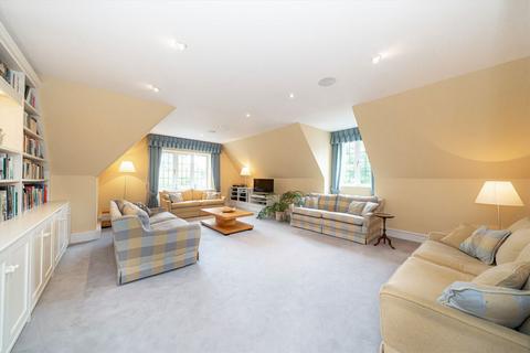 undefined, Elgin Place, Weybridge KT13