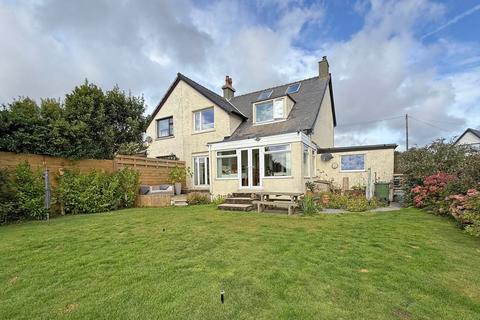 3 bedroom semi-detached house for sale, Snowdon View Road, Trearddur Bay, Holyhead, Isle of Anglesey, LL65