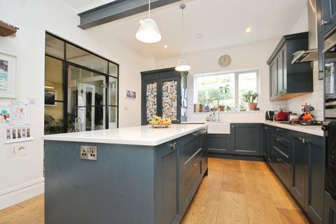 undefined, Westbourne Park Road, Alum Chine, BH4