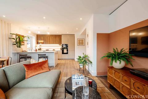 2 bedroom apartment for sale, Bow Common Lane, London, E3 4