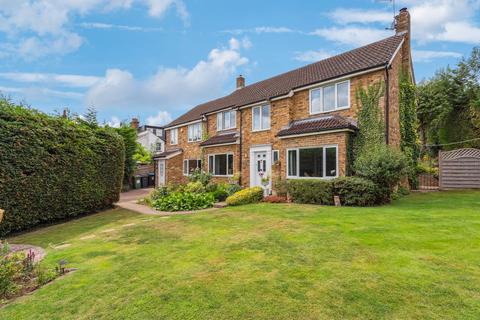 6 bedroom detached house for sale, Astley Road, Hemel Hempstead HP1