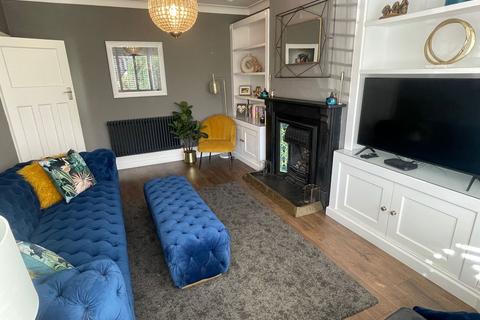 4 bedroom semi-detached house to rent, Dunbar Crescent, Southport PR8