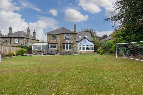 5 bedroom detached house for sale, 146, Huddersfield Road, Brighouse, HD6 3RT