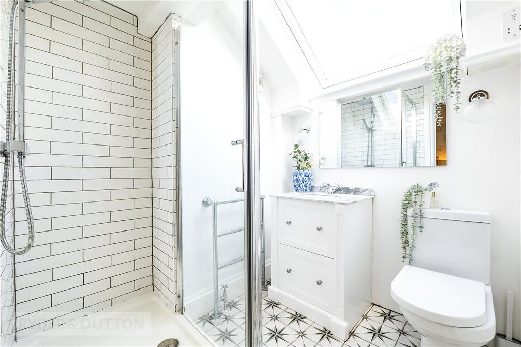 Ensuite