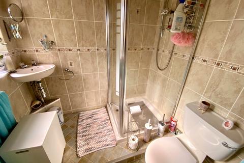 3 bedroom end of terrace house for sale, Sidney Street, Grantham, NG31