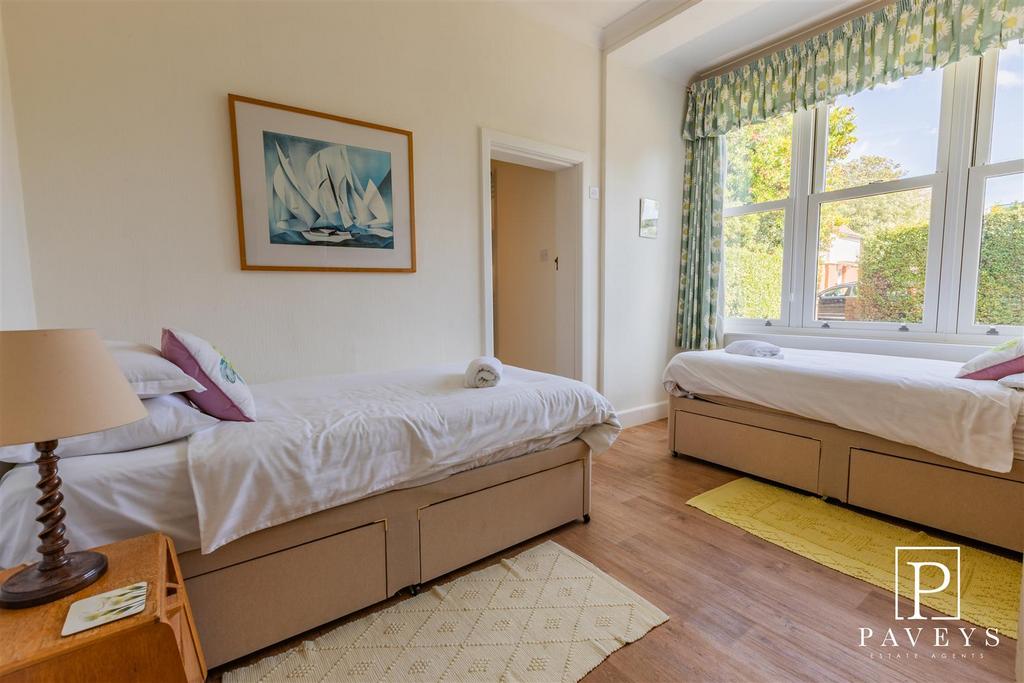 Bedroom six / study