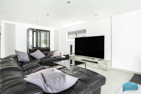 24 Covert Way, Barnet, EN4 0LT