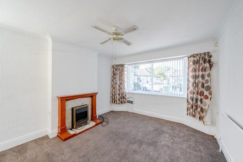 3 bedroom bungalow for sale, Oak Avenue, Willerby, Hull, East Riding of Yorkshi, HU10