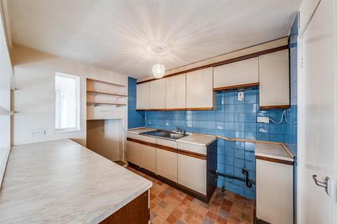 undefined, Claremont Crescent, Crayford, Dartford