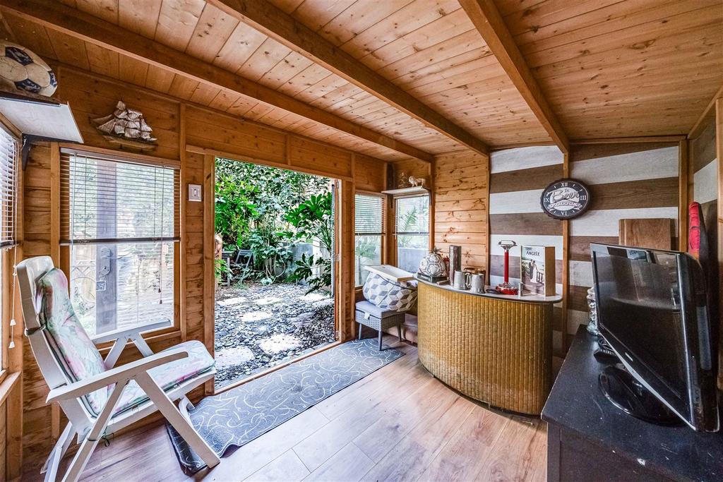 Summer House