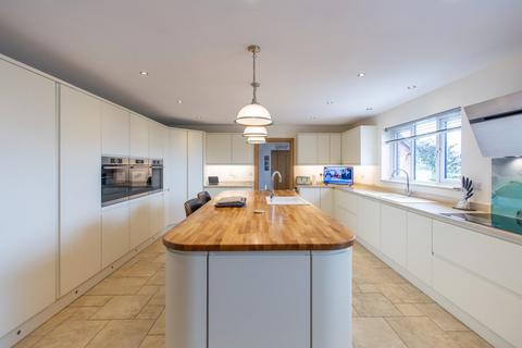 undefined, Bryngwyn, Newcastle Emlyn, SA38