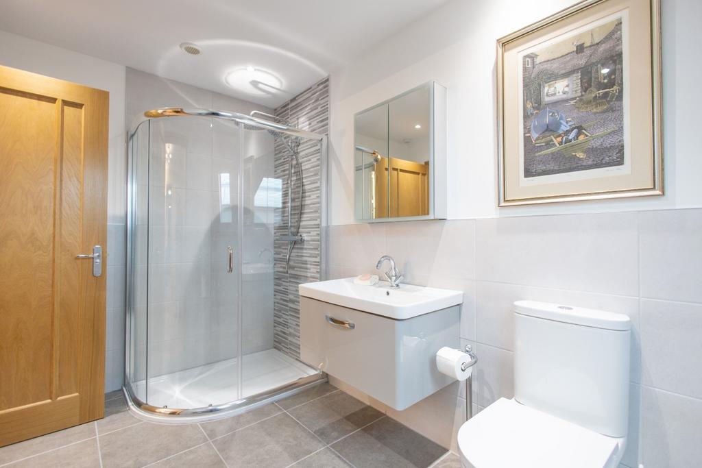 En-Suite 3