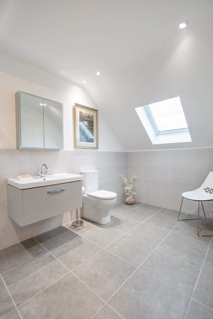 En-Suite 3