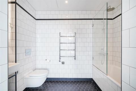 2 bedroom apartment for sale, Defoe House, London City Island, E14