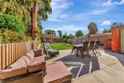 3 bedroom semi-detached house for sale, Belvedere Gardens, Tettenhall, WV6