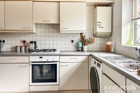 3 bedroom semi-detached house for sale, Grafton Way, West Molesey KT8