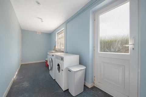 5 bedroom detached house for sale, Butt Furlong, Fladbury, WR10