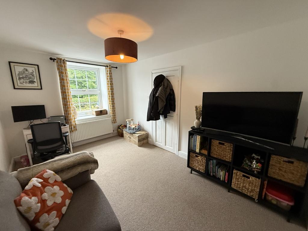 Reception Room/Dining Room