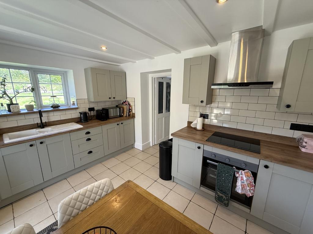 Rear Kitchen/Breakfast Room