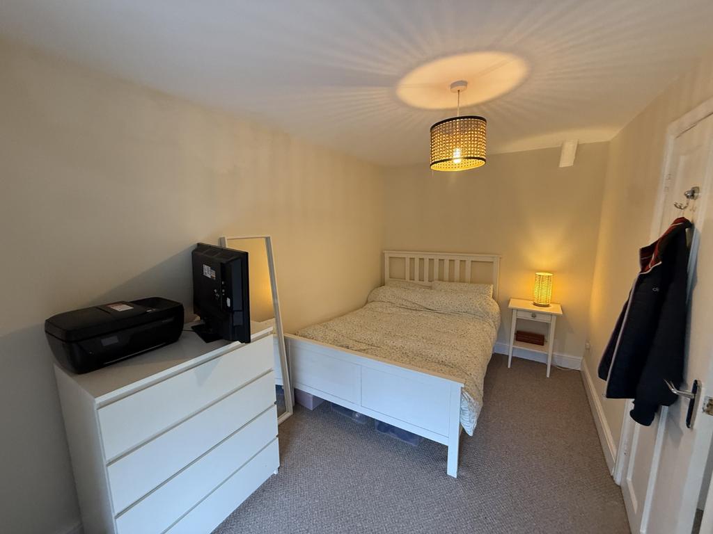 Front Double Bedroom 2