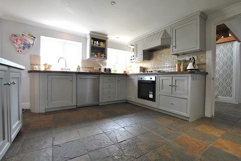 undefined, Newmarket CB8