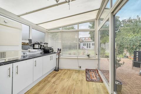 undefined, Egerton Gardens, Hendon, London, NW4