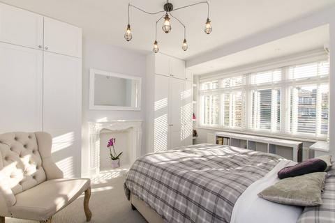 undefined, Cannon Hill Lane, Raynes Park, London, SW20