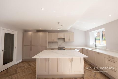 4 bedroom detached house for sale, Irene Avenue, Grangetown, Sunderland