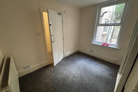 undefined, Luton Road, Chatham, ME4