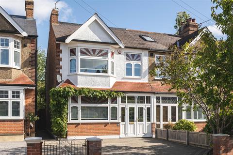 26 Chase Side Avenue, Enfield, EN2 6JU