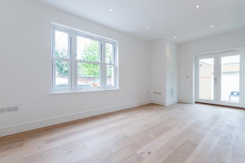 undefined, Elsie Road Dulwich SE22