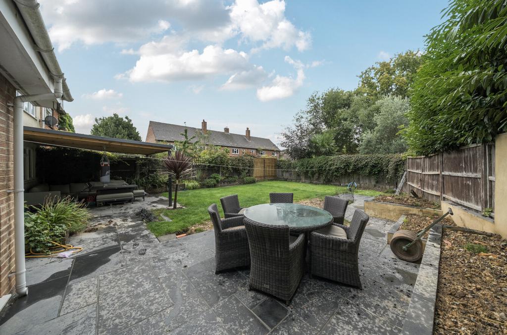 1350338-3-68c2908...