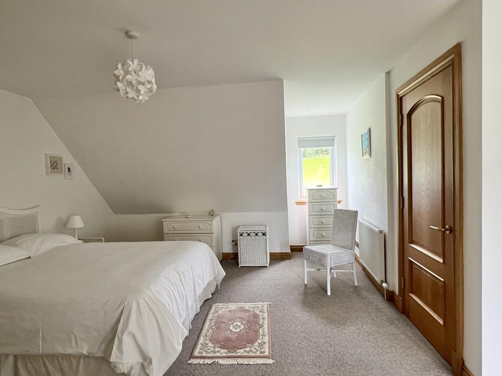 15 Templand, Crossmichael - Williamson and Henry