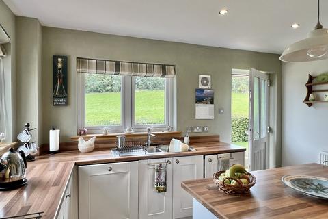 15 Templand, Crossmichael, Castle Douglas, DG7 3BF