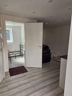 undefined, Bear Road, Feltham TW13