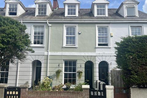 Newport Road, Barnstaple, EX32