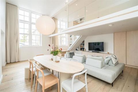 3 bedroom flat for sale, Lyham Road, London SW2