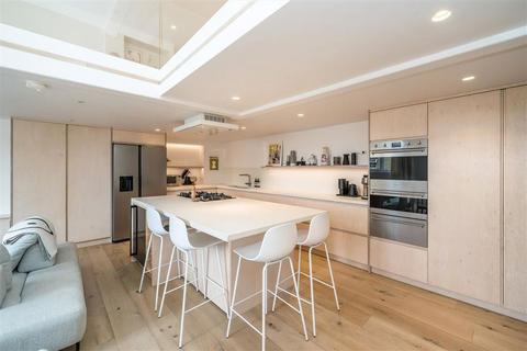 3 bedroom flat for sale, Lyham Road, London SW2