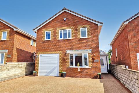 16 Austin Close, Porthcawl, CF36 5SN